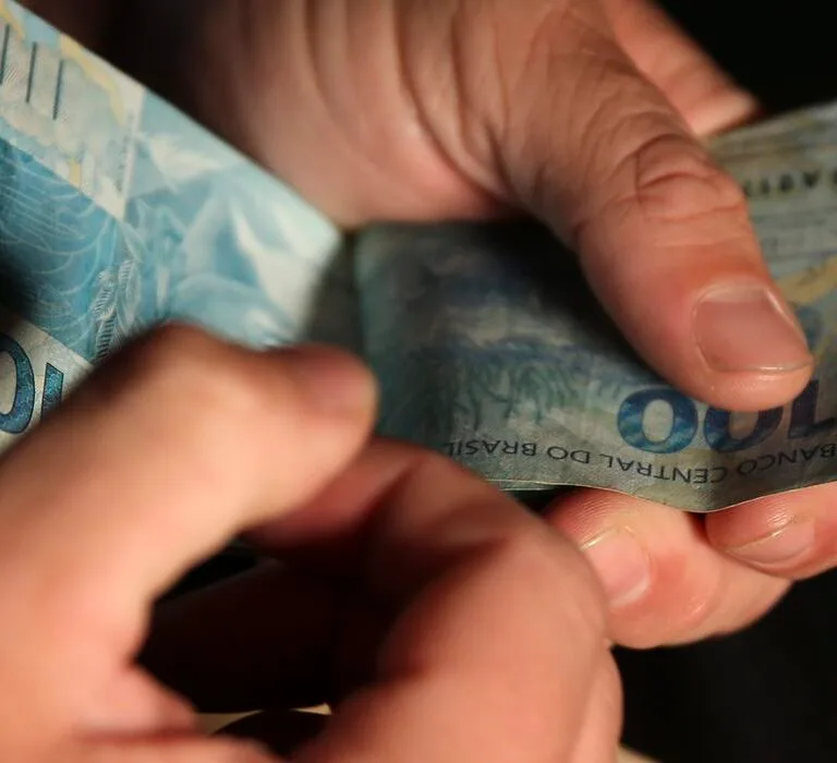 Leia mais sobre o artigo Piso salarial de Santa Catarina é atualizado